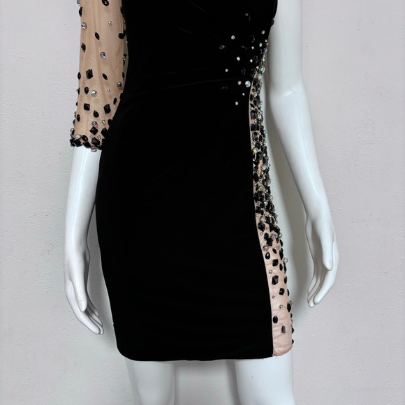 Sherri Hill Black One Shoulder Dress Size 4 - Picture 3 of 15